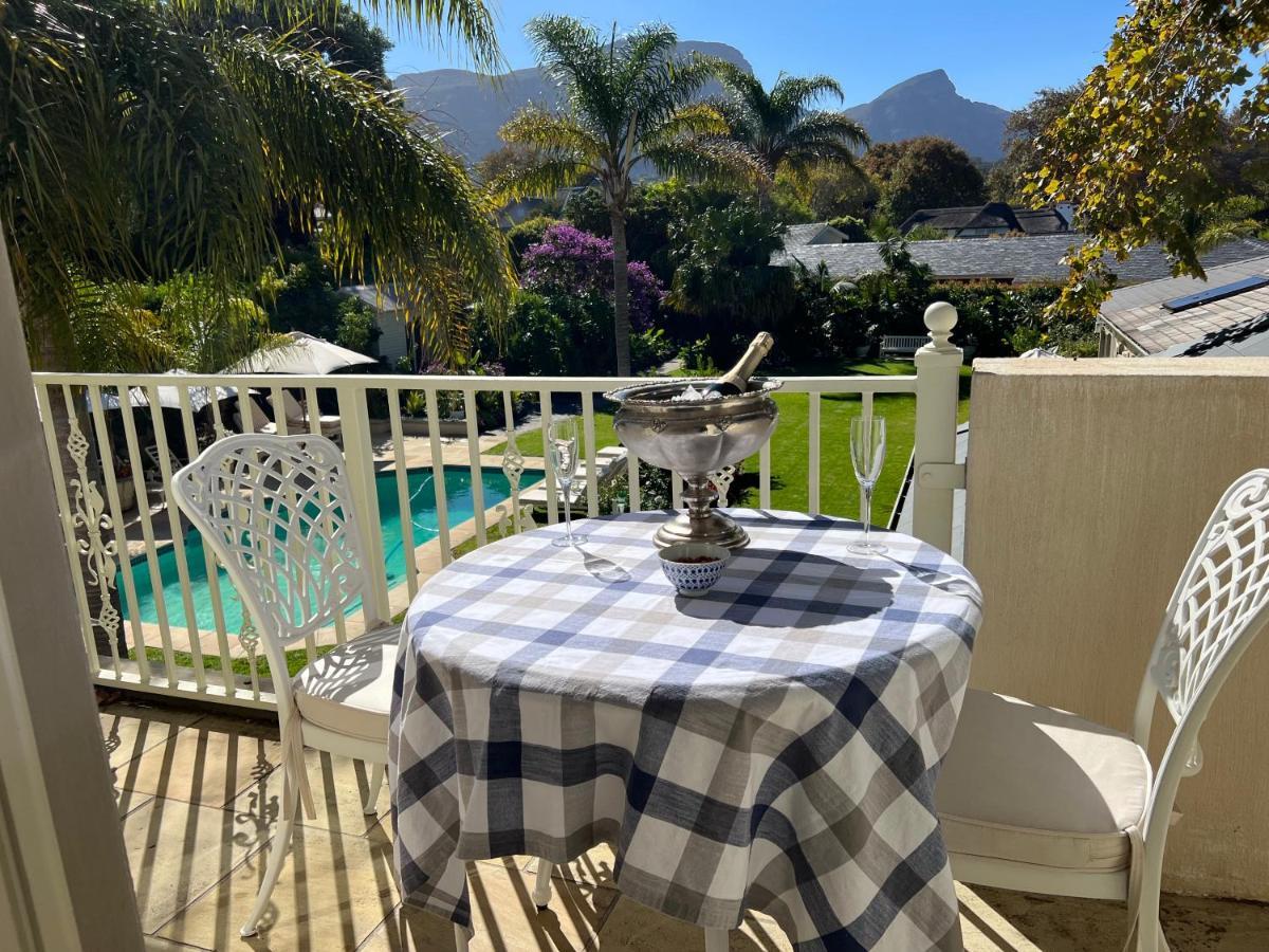 Constantia Valley Lodge Кейптаун Екстериор снимка