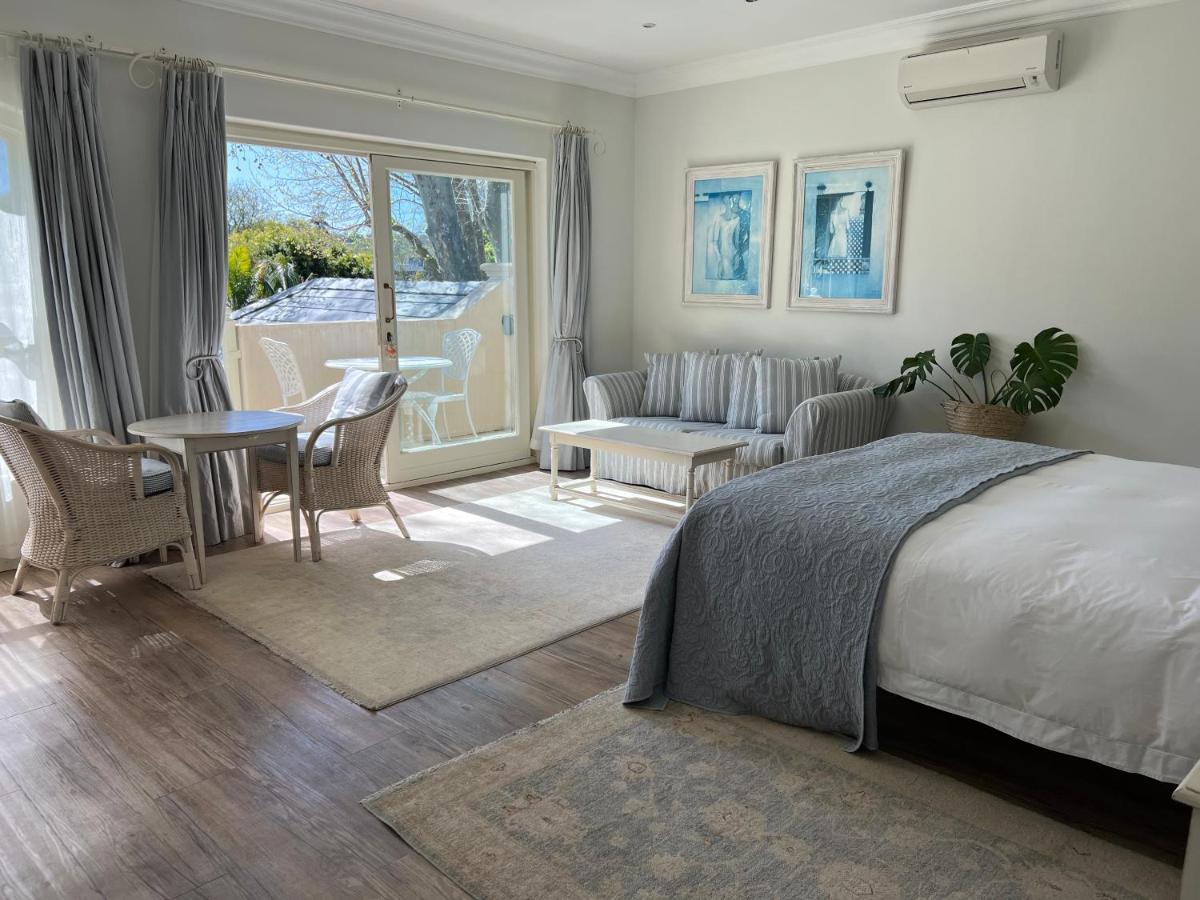Constantia Valley Lodge Кейптаун Екстериор снимка
