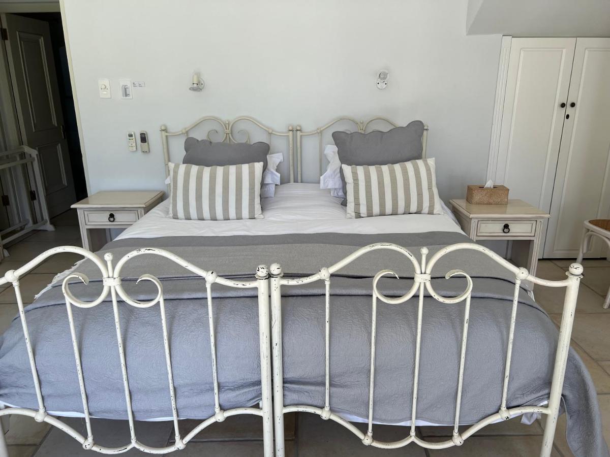 Constantia Valley Lodge Кейптаун Екстериор снимка
